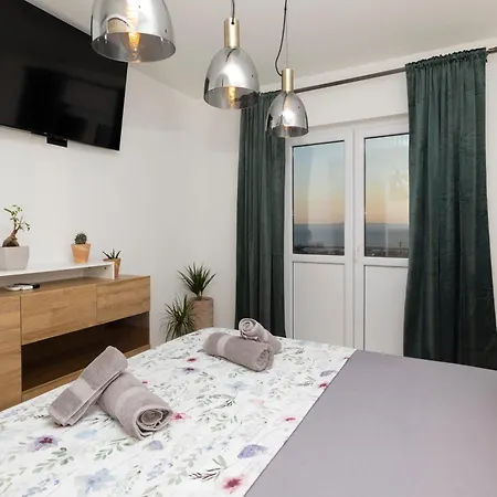 Rebecca Apartment